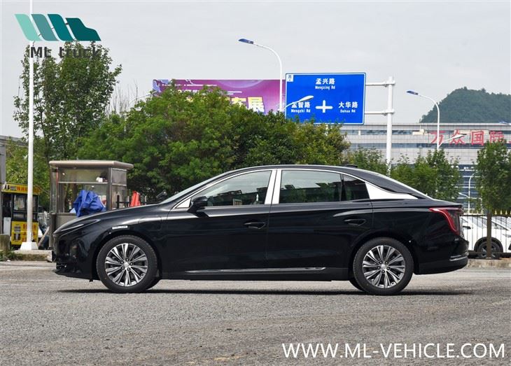 FAW HongQi E-QM5 560KM PLUS