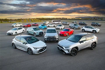 Toyota RAV4 Hybrid Ventetiden springer ud til tre år