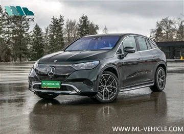 Beijing Mercedes-Benz EQE SUV lanceres