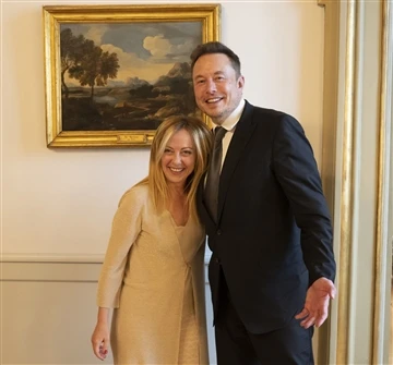 Musk mødes med den italienske premierminister