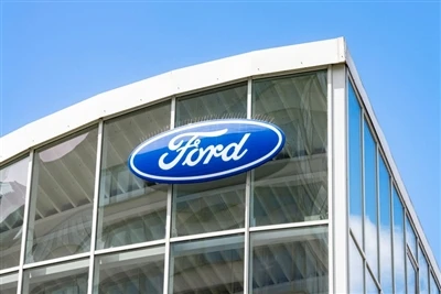 US National Highway Traffic Safety Administration (NHTSA) undersøger Fords ti...
