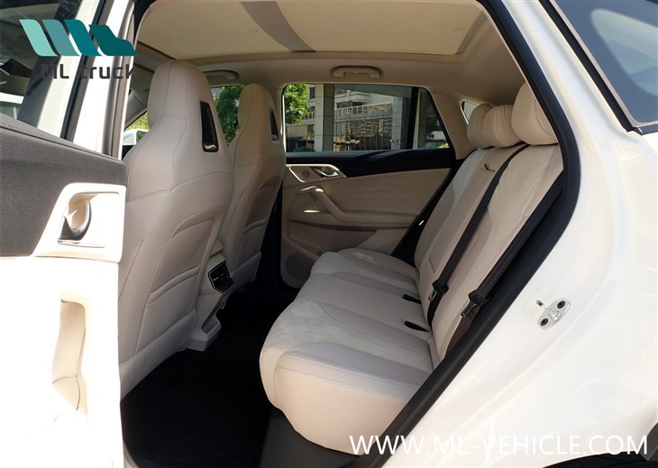 2024 Saic Roewe D5X DMH PHEV SUV