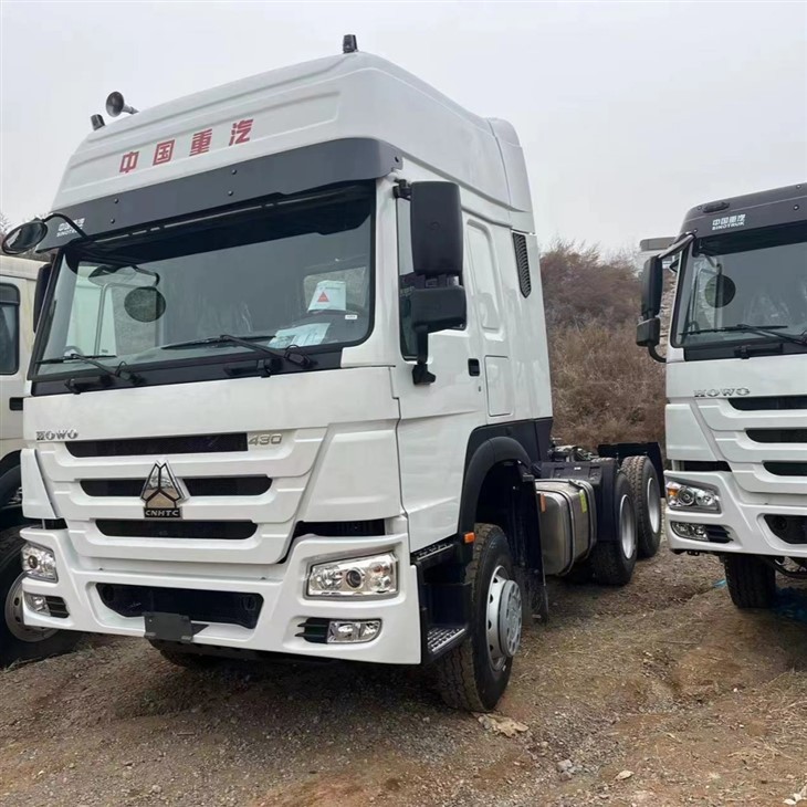 Ny Sinotruk HOWO 430HK 6×4 Traktor Trailer